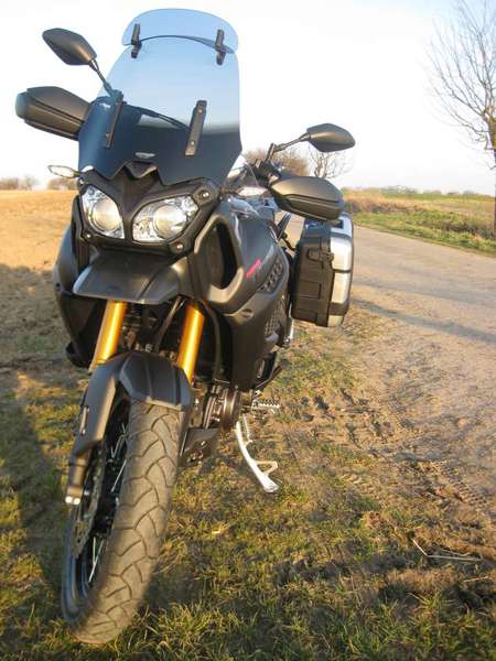 Front1.jpg
