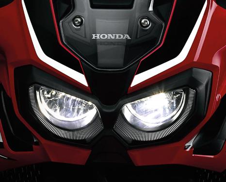 africa_twin_2015_3.jpg