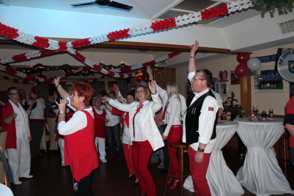 IMG_2107.jpg (362.74 KiB) 2908 mal betrachtet Was mag es nur sein?